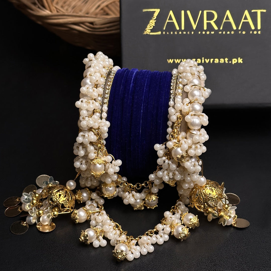 UNS - Velvet  Pearl Hanging Set