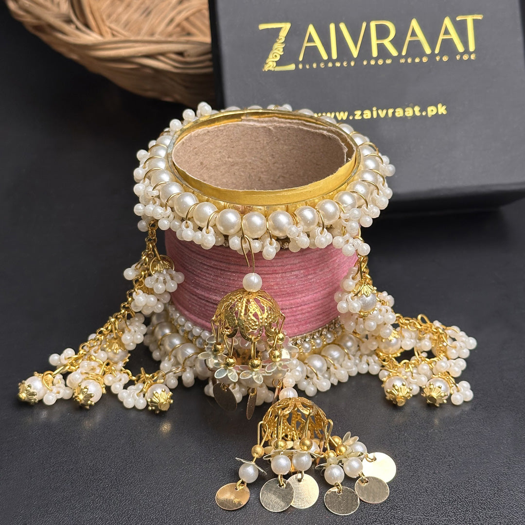 UNS - Velvet  Pearl Hanging Set