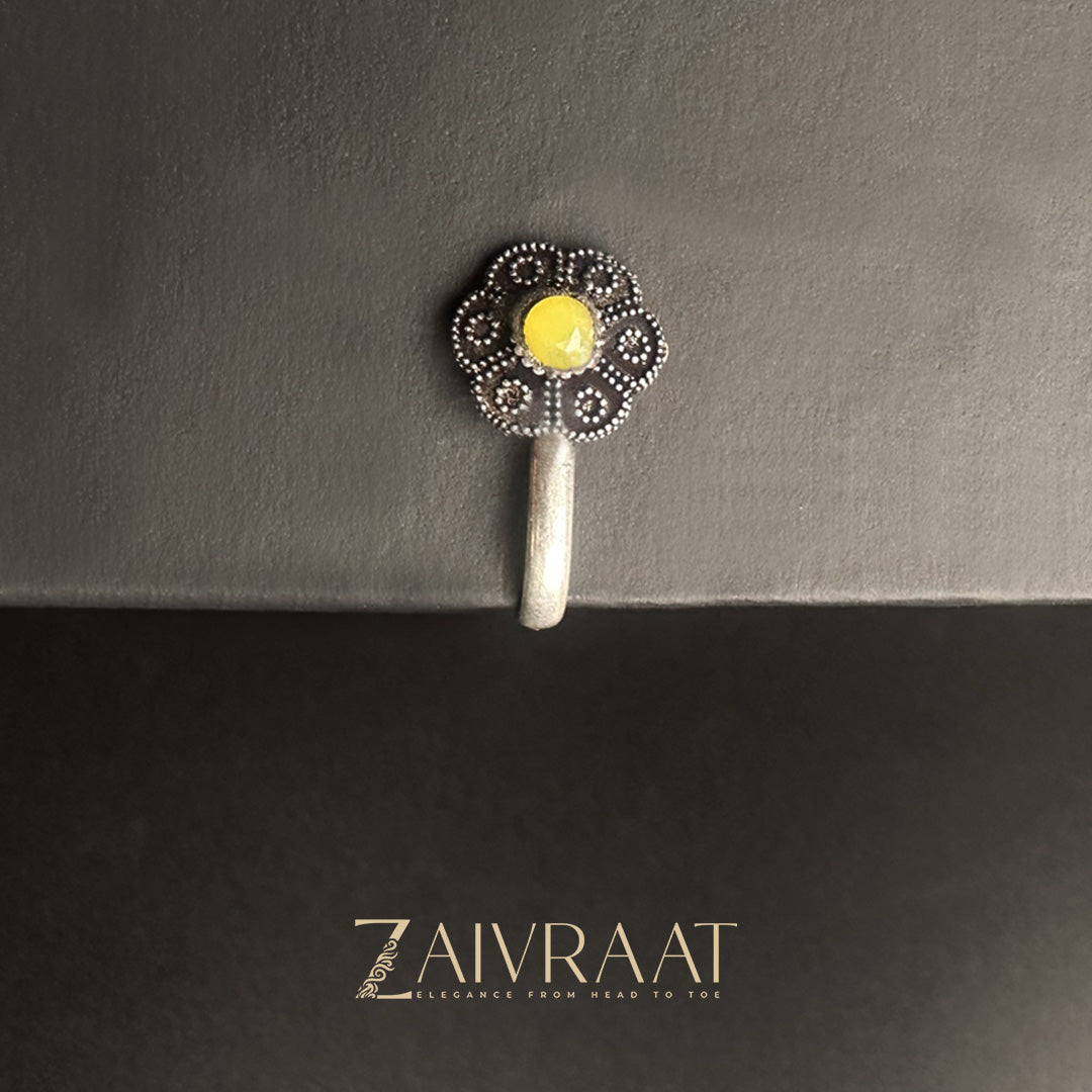 Qulab - Antique Nose Ring (Yellow)