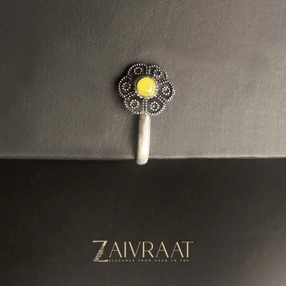 Qulab - Antique Nose Ring (Yellow) - Zaivraat