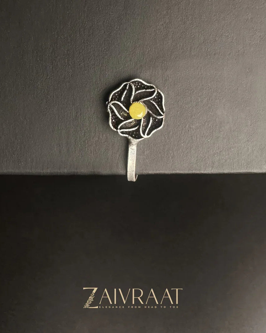 Qulab - Antique Nose Ring (Yellow) - Zaivraat