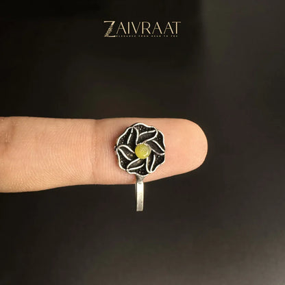 Qulab - Antique Nose Ring (Yellow) - Zaivraat
