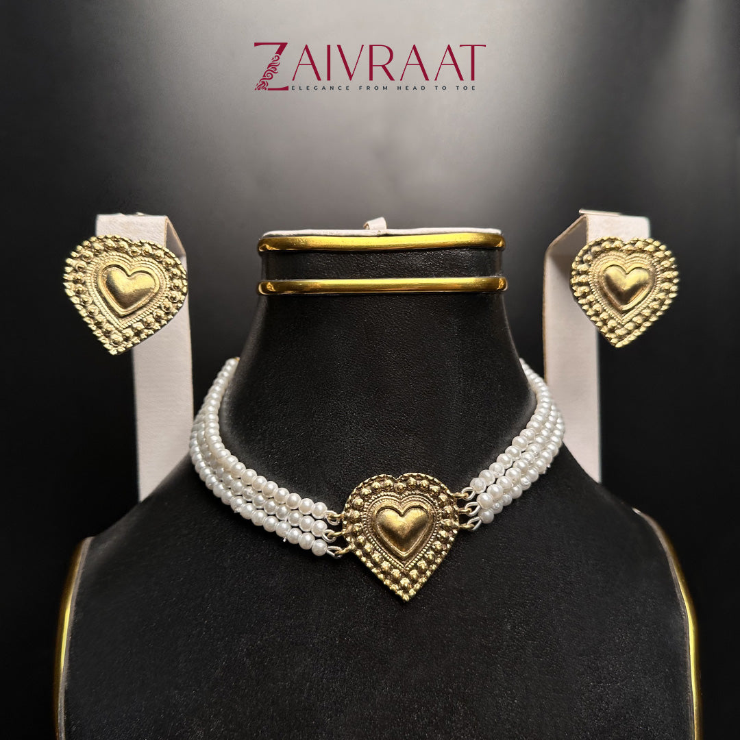 Qalb - Golden Choker Set