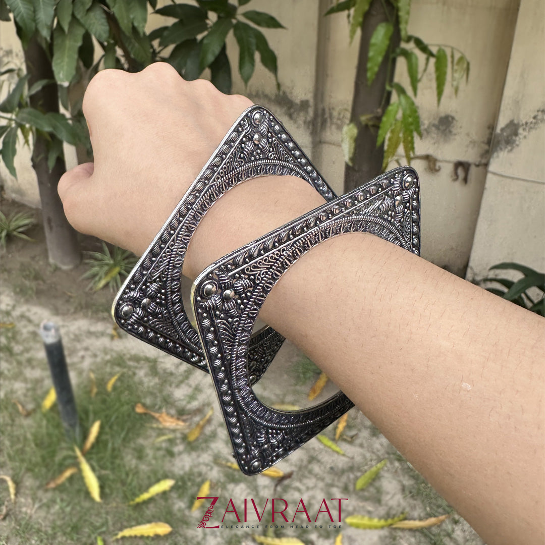 Afghani Zarqash Kangan