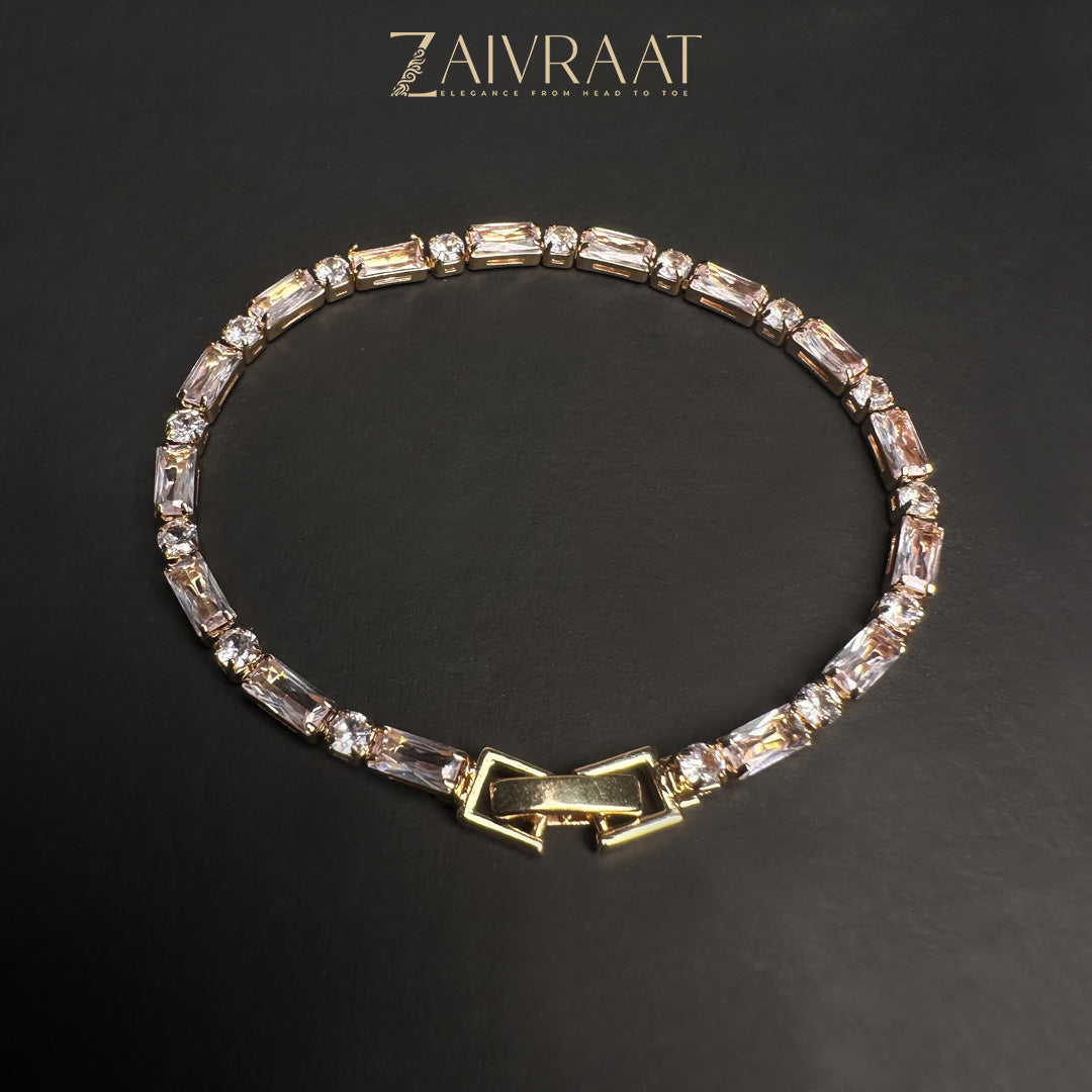 Ava Gold bracelet