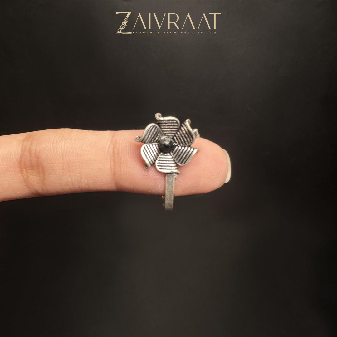 Gulab - Antique Nose Ring (Black)