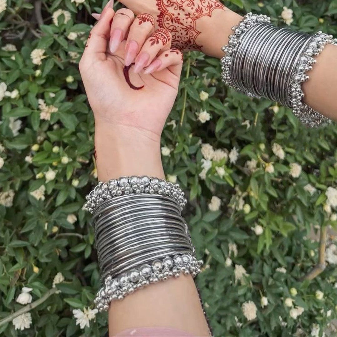 Sehar - Steel Bangle
