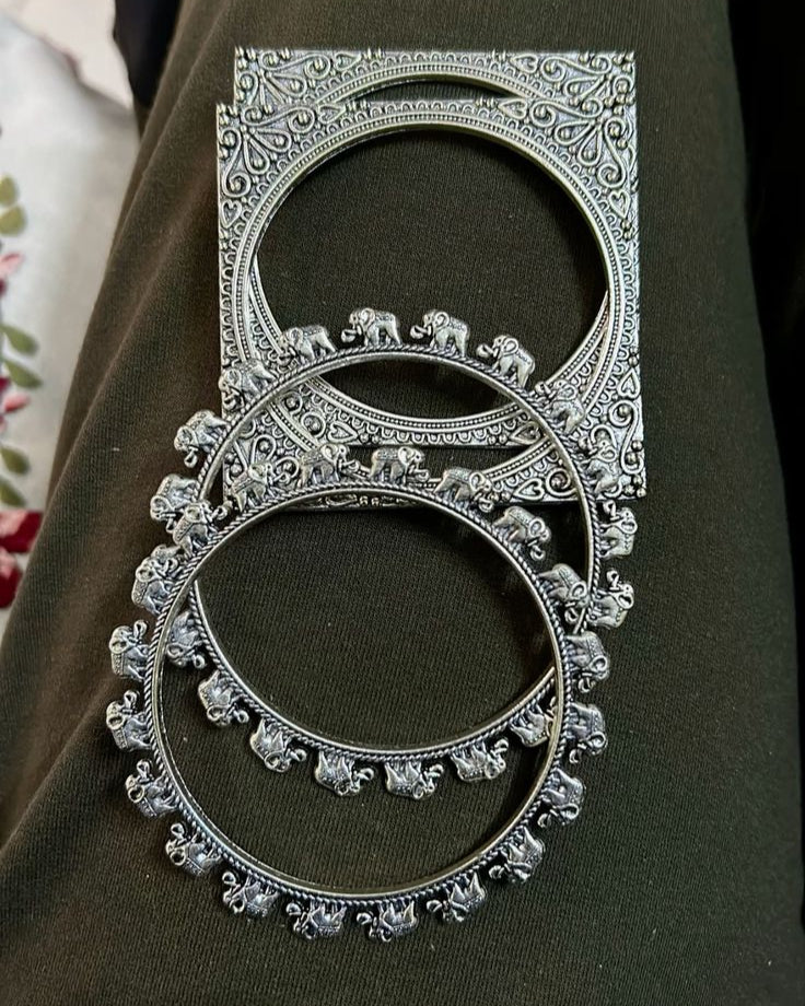 Rajasthani Elephant Oxidised Kangan