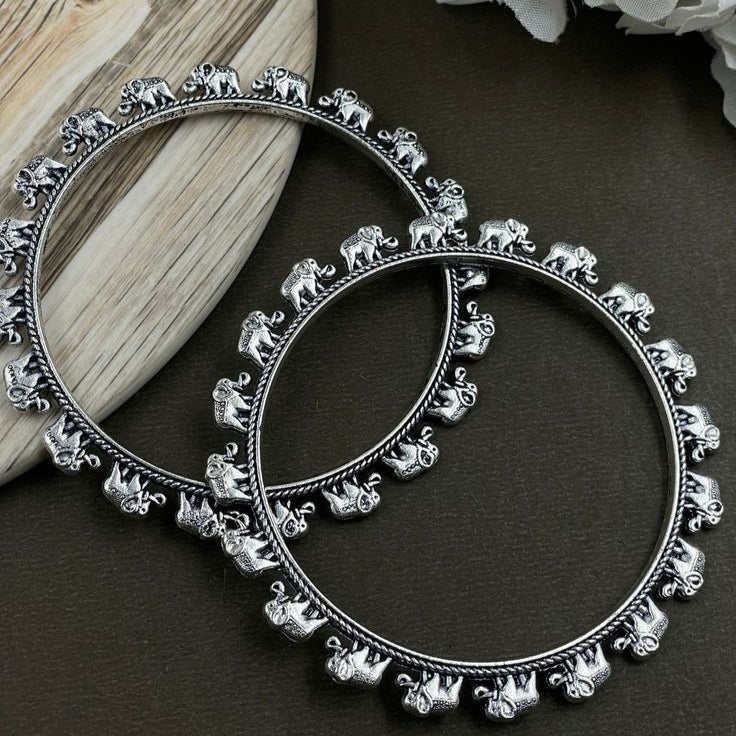 Rajasthani Elephant Oxidised Kangan