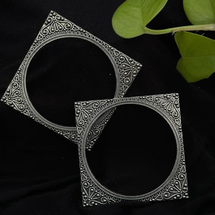 Shahi Afghani Kangan