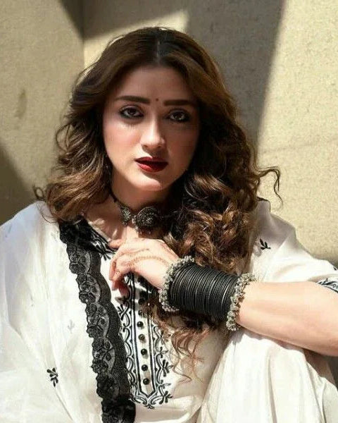 Momina Inspired Bangles set - Zaivraat