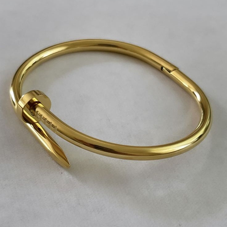 Elegant Cartier Bracelet